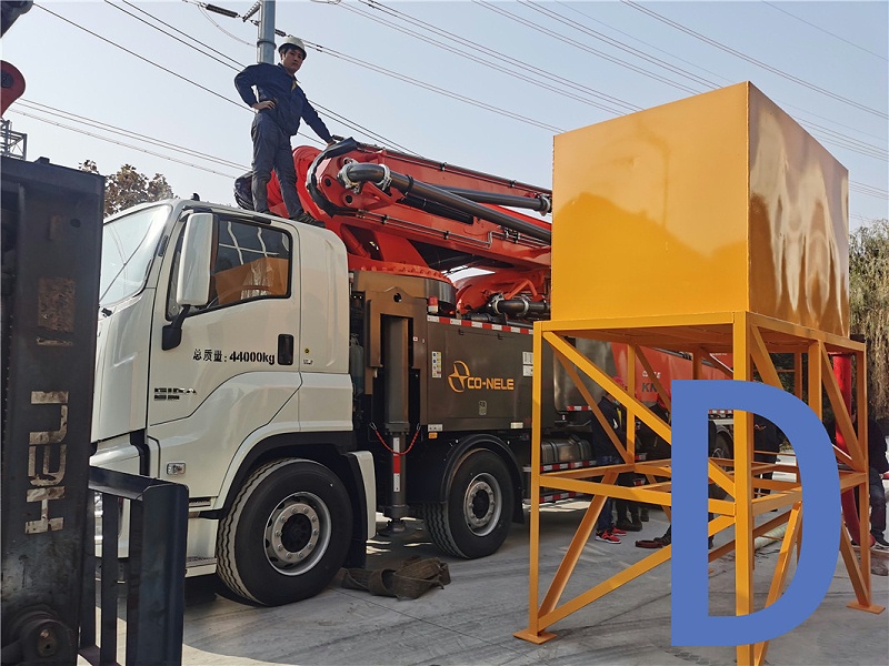 青島混凝土泵車價(jià)格 (4)