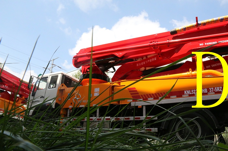 青島混凝土泵車價(jià)格 (7)