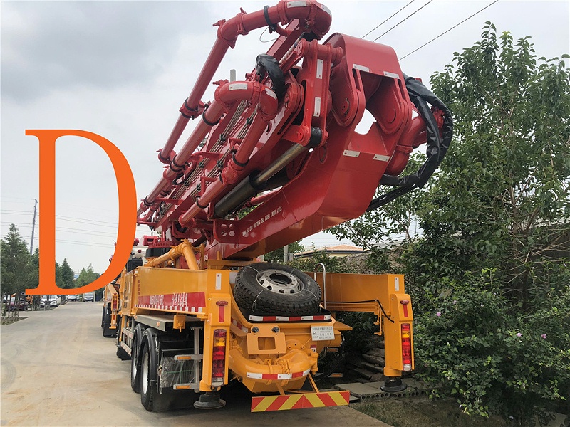 青島混凝土泵車價(jià)格 (17)