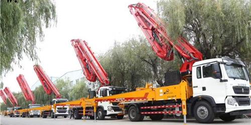 小型混凝土泵車(chē)混凝土液壓油乳化怎么辦？別急，小科來(lái)幫您