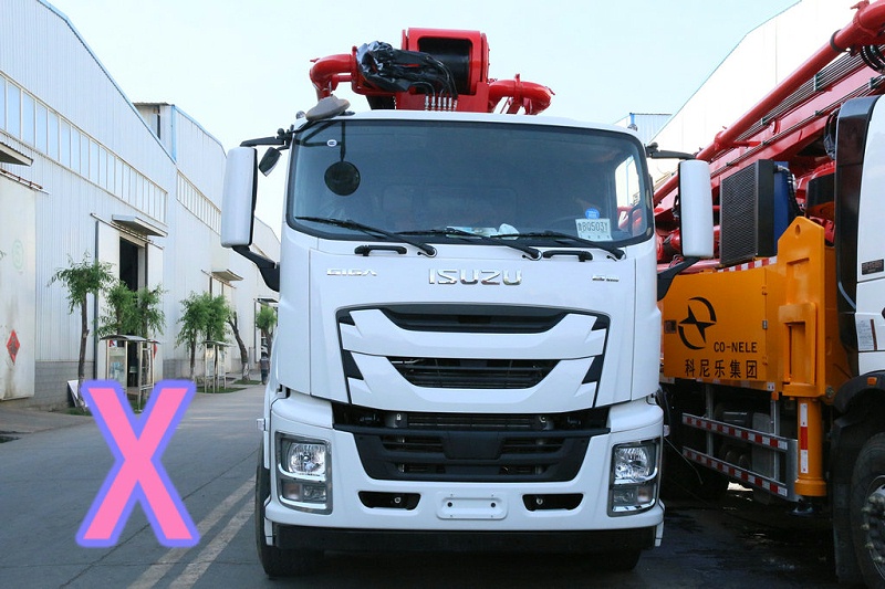 青島小型混凝土泵車(chē)價(jià)格 (7)