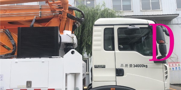 小型混凝土泵車(chē)有哪些推送機(jī)構(gòu)