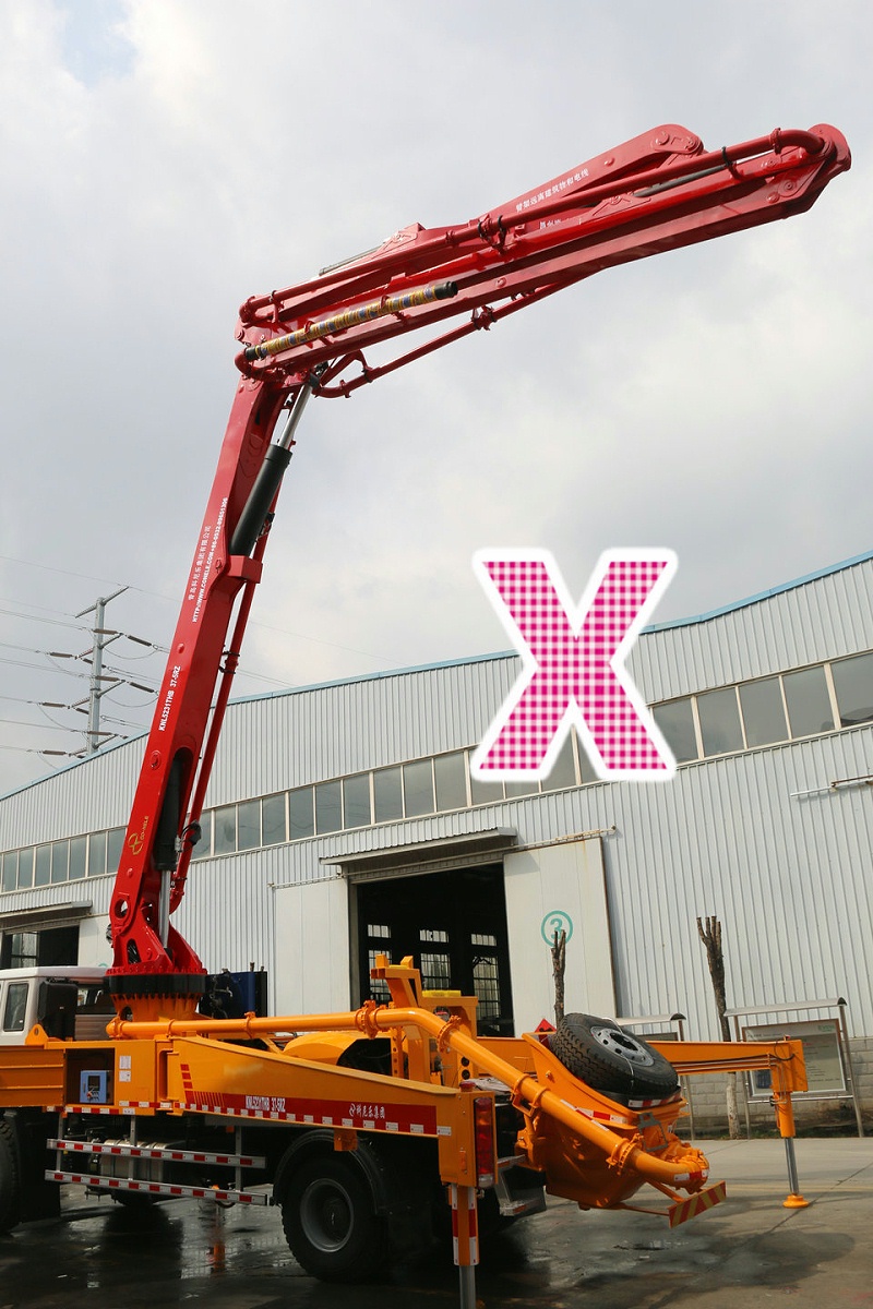 青島小型混凝土泵車(chē)價(jià)格 (8)