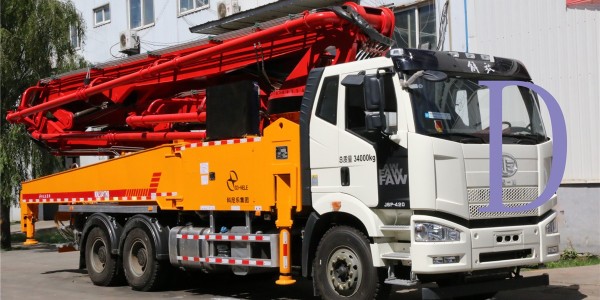 混凝土輸送泵使用時注意事項和工作原理